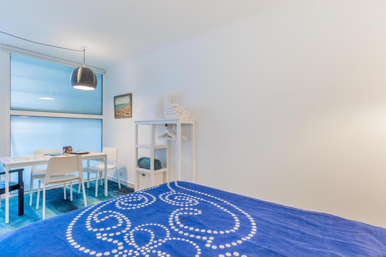 Casa Bonecos Rebeldes Apartment Lisbon Bagian luar foto